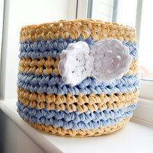 Load image into Gallery viewer, Bumblebee Crochet Basket Pattern
